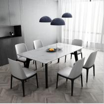 火烧石轻奢岩板餐桌北欧简约现代实木餐桌椅组合长方形大理石饭桌